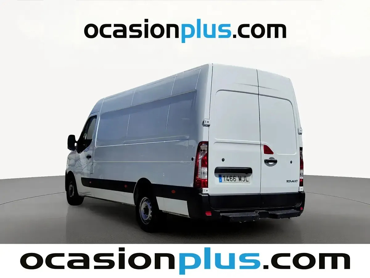 Usado Renault Master 145 CV (106 kW) 2023 Blanco Monovolumen