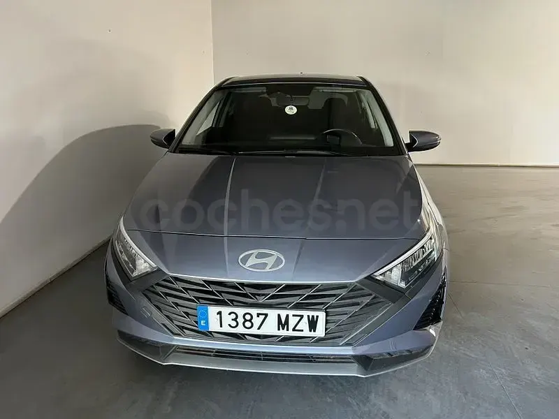 Usado Hyundai i20 79 CV (58 kW) 2025 Blanco Utilitario