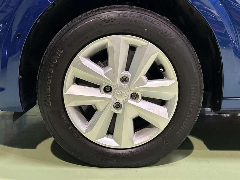 Usado Dacia Sandero Expression 91 CV (66 kW) 2023 Azul Utilitario