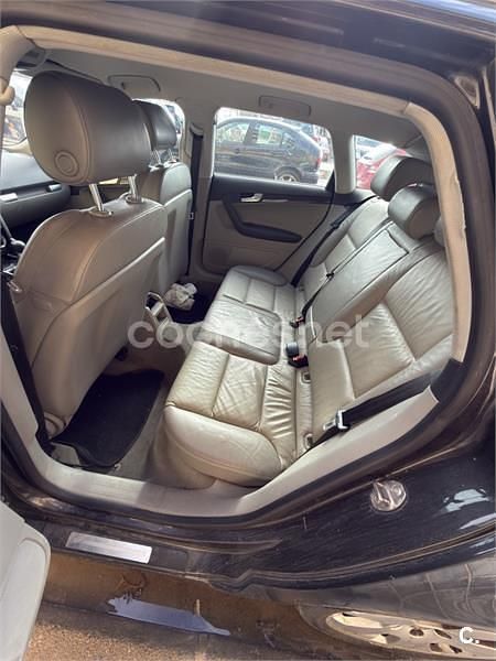 Usado Audi A3 Attraction 105 CV (77 kW) 2005 Negro Berlina