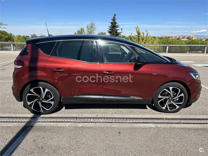 Granate Usado 2017 Renault Scénic IV Edition One Monovolumen | 14.900 € (Precio justo) - Imagen 1/4