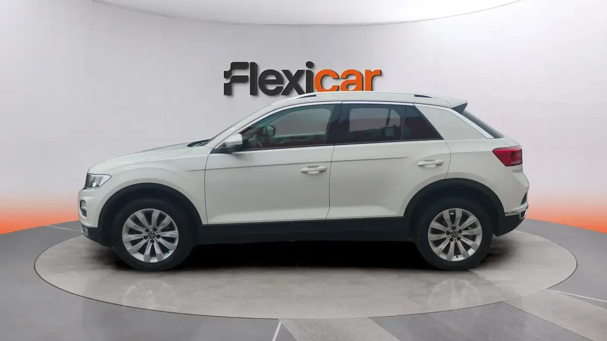 Usado VW T-Roc Advance 110 CV (80 kW) 2021 Blanco SUV
