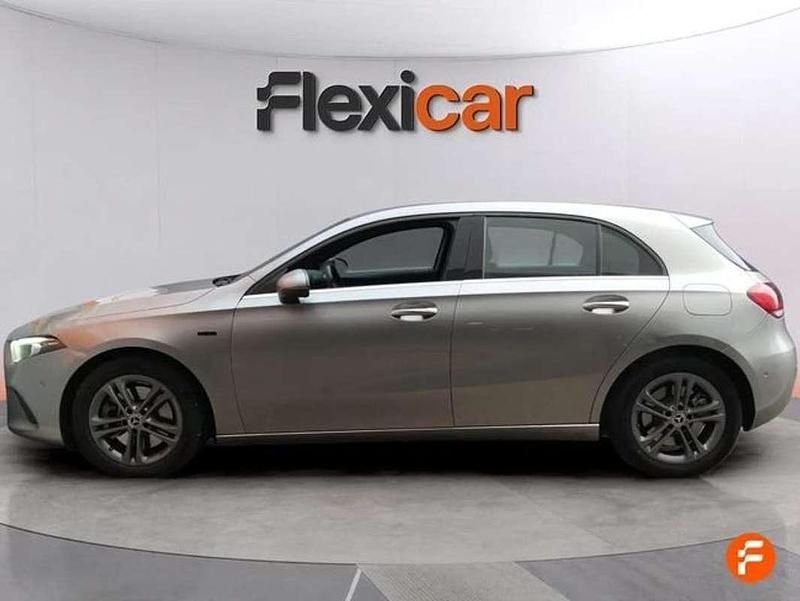 Usado Mercedes A250 218 CV (160 kW) 2020 Gris Berlina