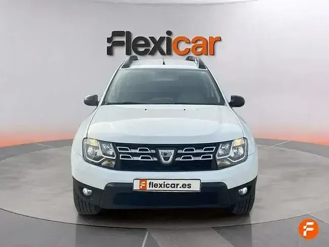 Usado Dacia Duster Acces 115 CV (84 kW) 2018 Blanco SUV