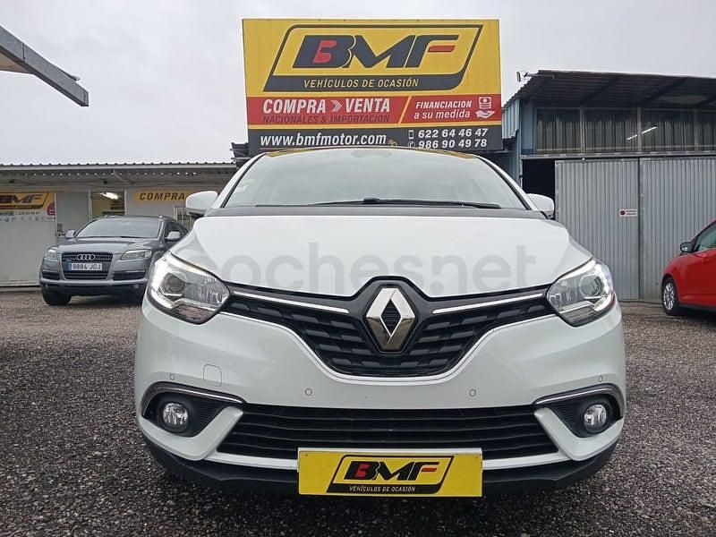 Usado Renault Scénic IV Zen 130 CV (95 kW) 2017 Blanco Monovolumen