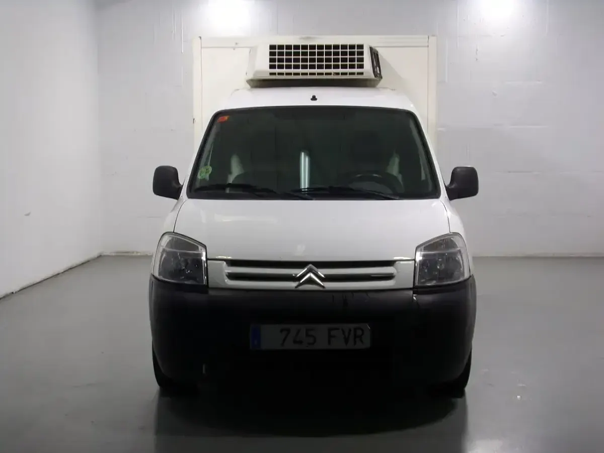 Usado Citroën Berlingo 122 CV (89 kW) 2007 Blanco Monovolumen