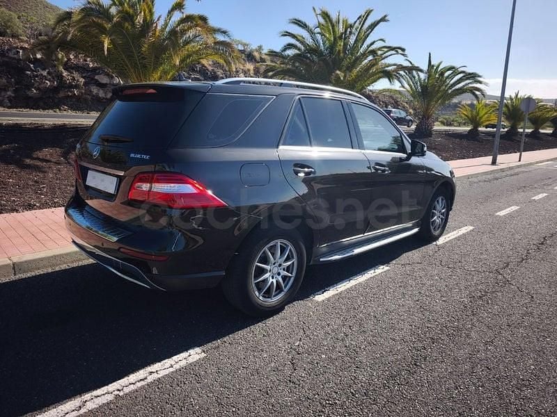 Usado Mercedes ML250 204 CV (150 kW) 2014 Negro SUV