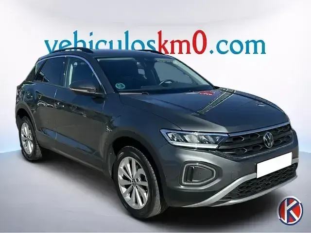 Usado VW T-Roc Life 116 CV (85 kW) 2025 Gris SUV