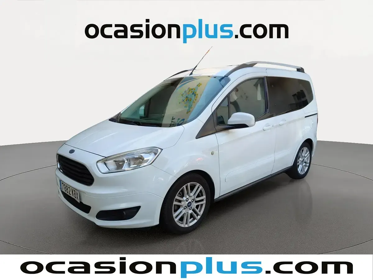 Usado Ford Tourneo Courier Titanium 102 CV (75 kW) 2017 Monovolumen