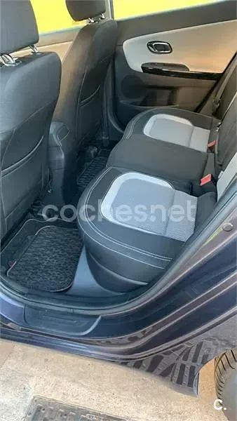 Usado Kia Ceed 100 CV (73 kW) 2015 Gris / plata Utilitario