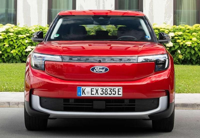 Usado Ford Explorer Premium 250 kW (340 CV) 2024 Rojo SUV