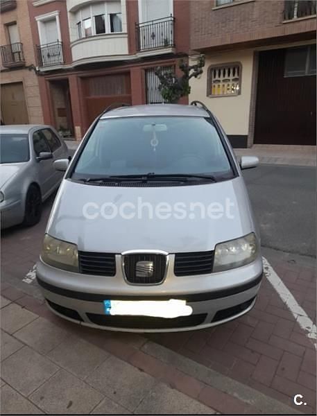 Gris / plata Usado 2003 Seat Alhambra Kids Monovolumen | 3500 € (Un poco caro) - Imagen 1/4