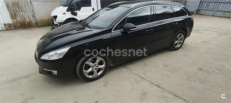 Usado Peugeot 508 SW Active 163 CV (119 kW) 2012 Negro Familiar