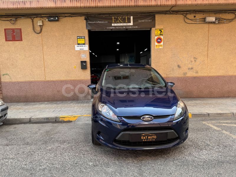 Azul Usado 2012 Ford Fiesta Trend Utilitario | 4490 € (Precio justo) - Imagen 1/4