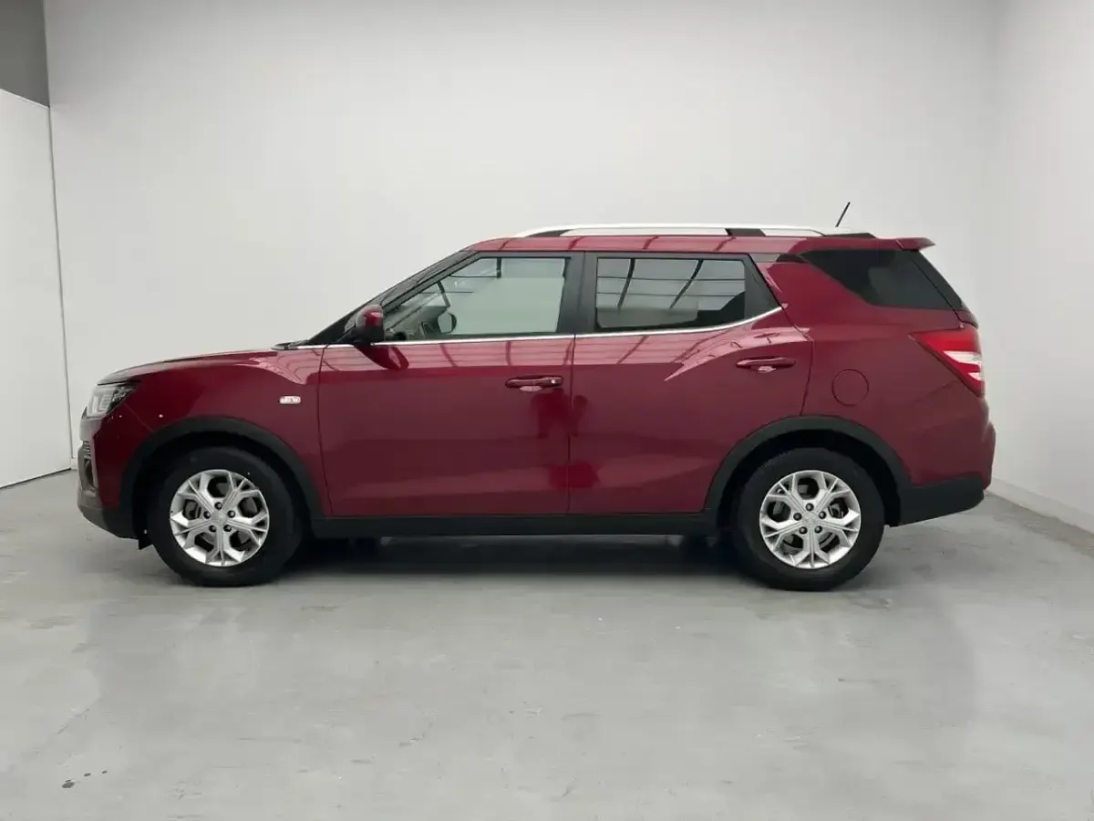 Usado SsangYong Tivoli 163 CV (119 kW) 2021 Otro SUV