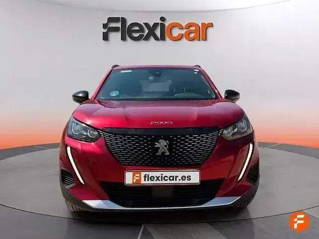Usado Peugeot 2008 Allure 130 CV (95 kW) 2023 Rojo SUV