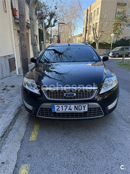 Usado Ford Mondeo Titanium S 175 CV (128 kW) 2010 Negro Familiar