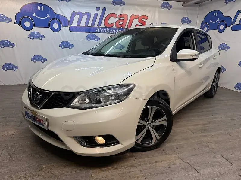 Usado Nissan Pulsar Tekna 110 CV (80 kW) 2015 Blanco Utilitario