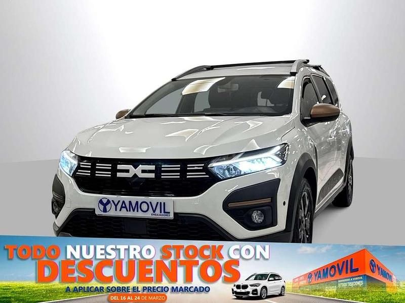 Usado Dacia Jogger Extreme 101 CV (74 kW) 2024 Blanco Monovolumen