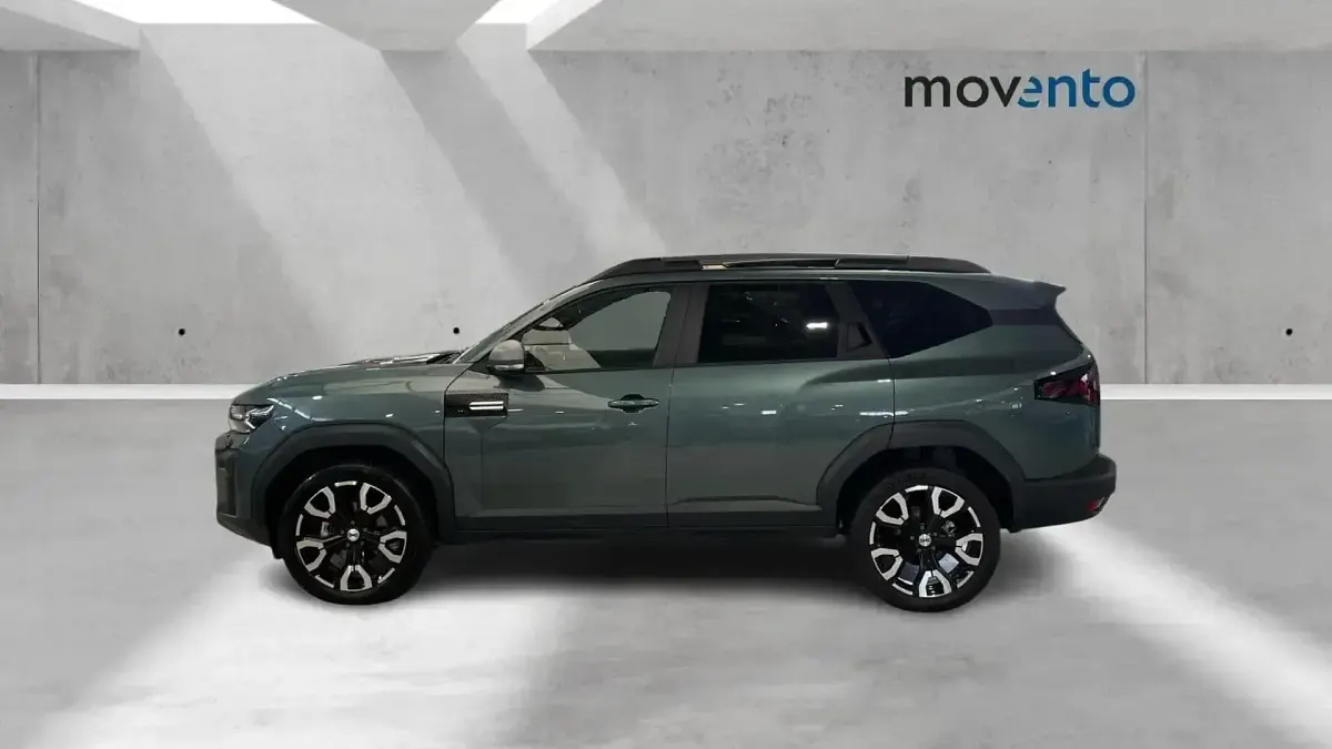 Usado Dacia Bigster Journey 155 CV (114 kW) 2025 Gris / plata SUV