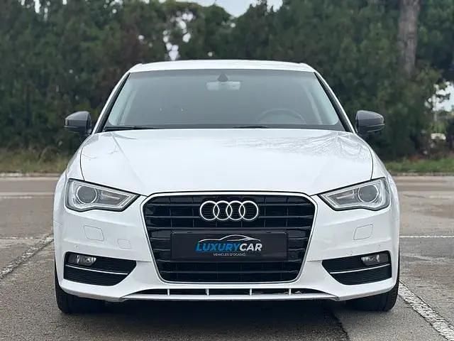 Usado Audi A3 Premium 110 CV (80 kW) 2016 Blanco Berlina