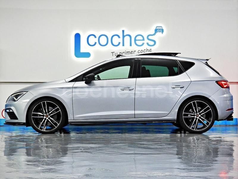 Gris / plata Usado 2020 Cupra Leon Berlina | 29.990 € (Precio justo) - Imagen 1/4