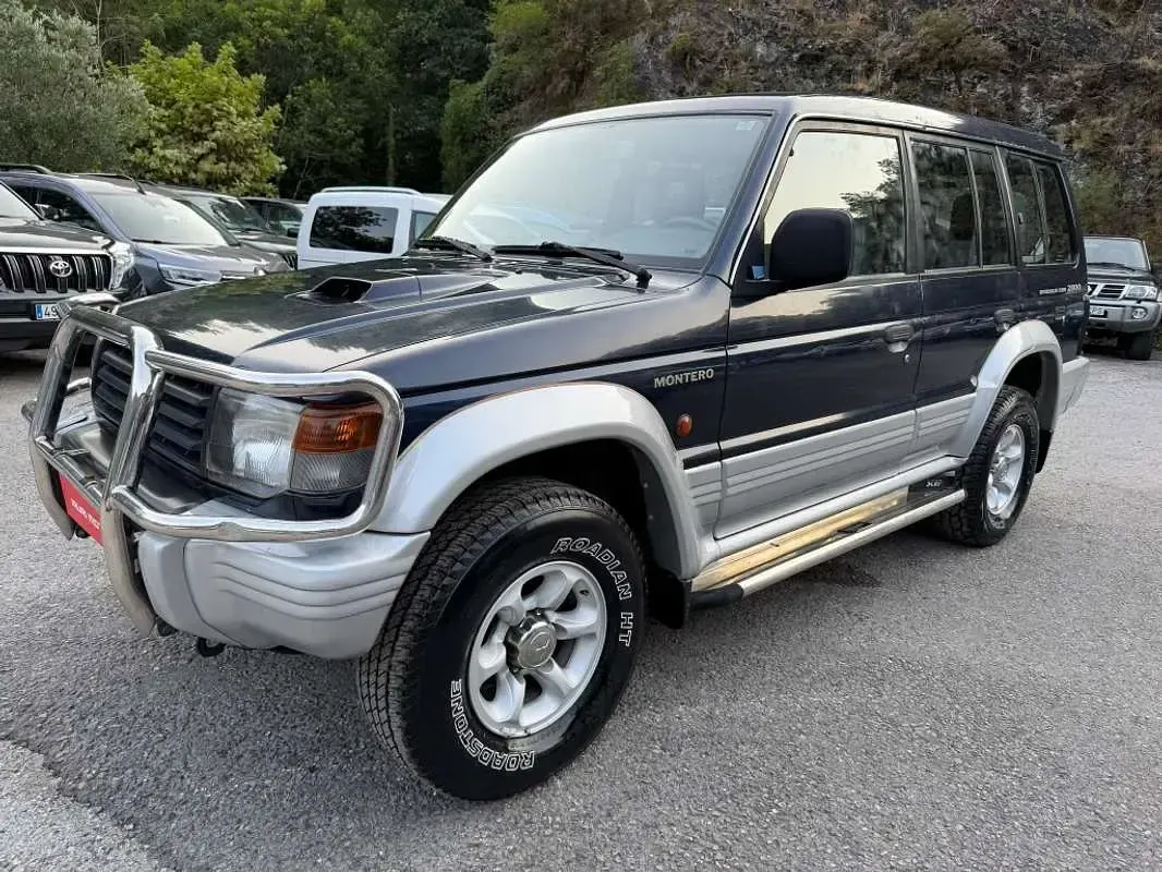 Usado Mitsubishi Montero 125 CV (91 kW) 1995 Azul SUV