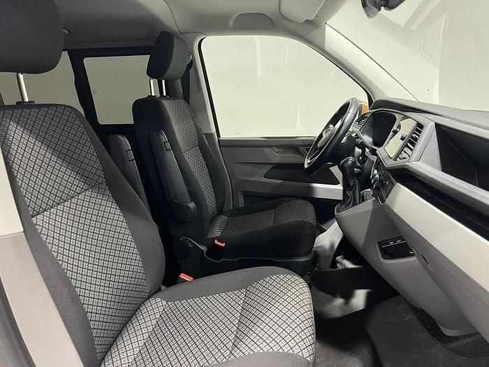 Usado VW Caravelle 150 CV (110 kW) 2021 Marrón Monovolumen