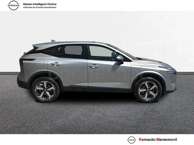 Usado Nissan Qashqai N-Connecta 140 CV (102 kW) 2024 Gris / plata SUV