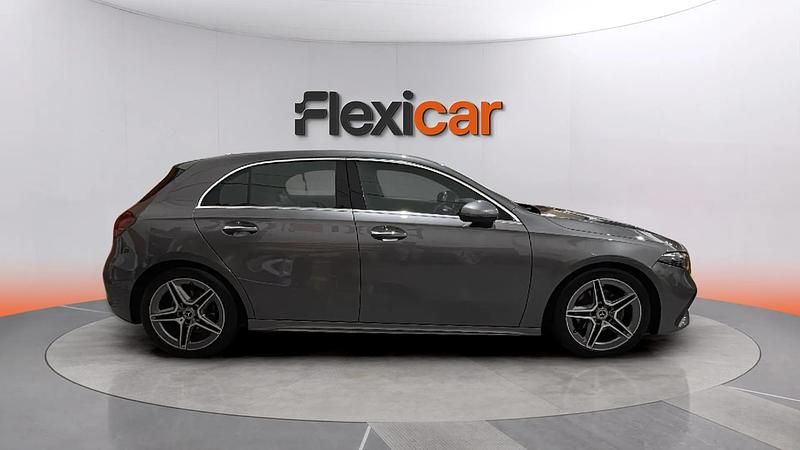 Usado Mercedes A200 150 CV (110 kW) 2024 Gris Berlina