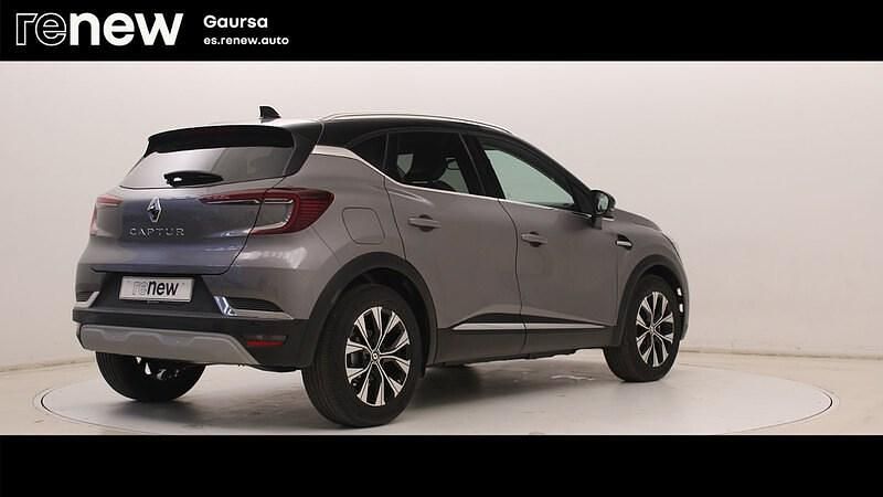 Usado Renault Captur Techno 90 HP (66 kW) 2024 Cinzento SUV