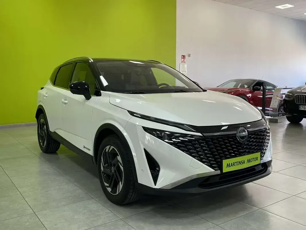 Usado Nissan Qashqai N-Connecta 190 CV (139 kW) 2025 Blanco SUV