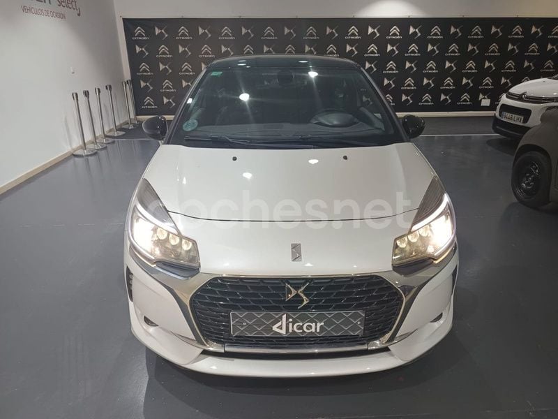 Blanco Usado 2017 DS Automobiles DS3 Style Berlina | 10.900 € (Precio justo) - Imagen 1/4