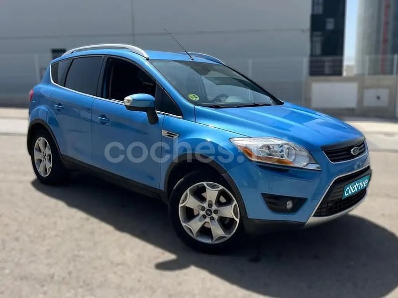 Usado Ford Kuga Trend 140 CV (102 kW) 2008 Azul SUV
