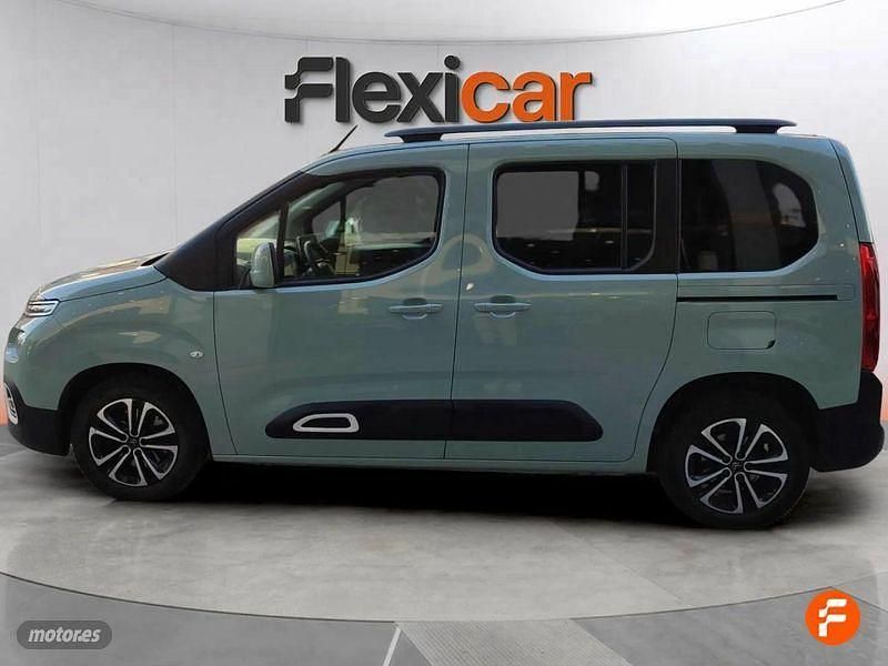 Usado Citroën Berlingo Shine 102 CV (75 kW) 2019 Verde Monovolumen