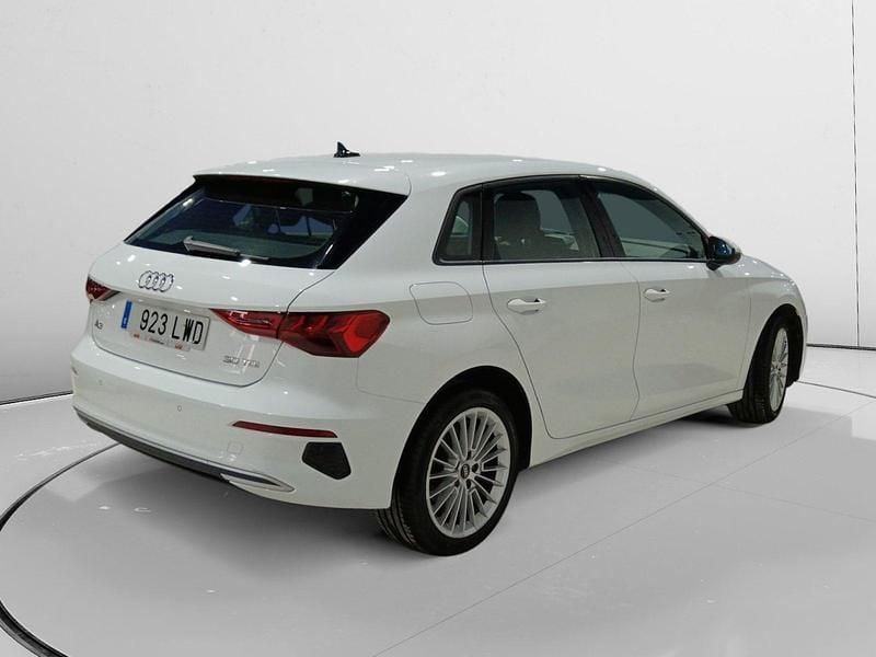 Usado Audi A3 Advanced 116 CV (85 kW) 2022 Berlina