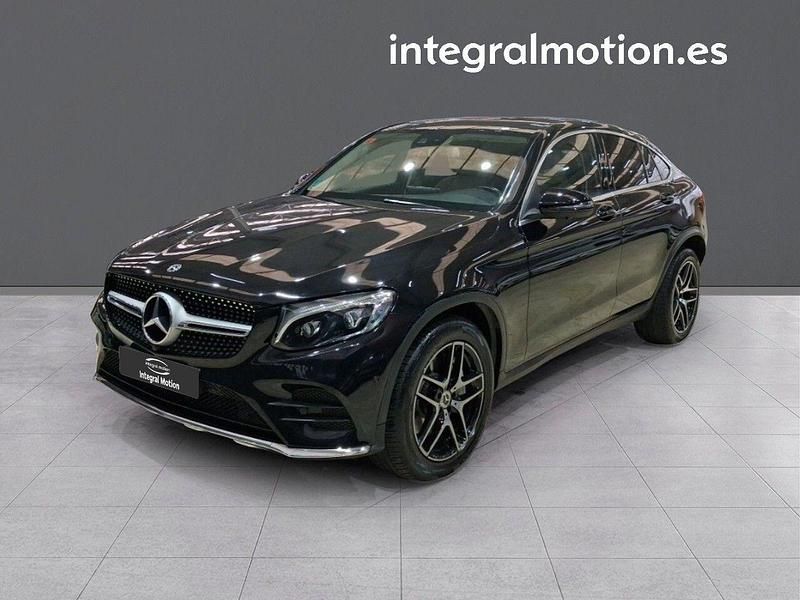 Usado Mercedes GLC220 170 CV (125 kW) 2019 Negro