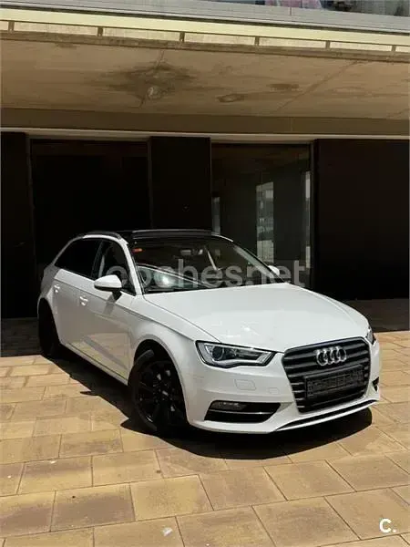 Usado Audi A3 Ambition 125 CV (91 kW) 2015 Blanco Berlina