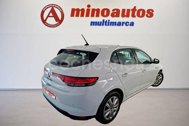 Usado Renault Mégane IV Business 116 CV (85 kW) 2021 Blanco Utilitario