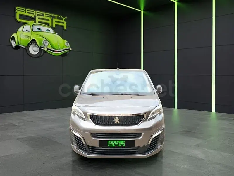 Usado Peugeot Traveller Active 150 CV (110 kW) 2019 Gris / plata Monovolumen