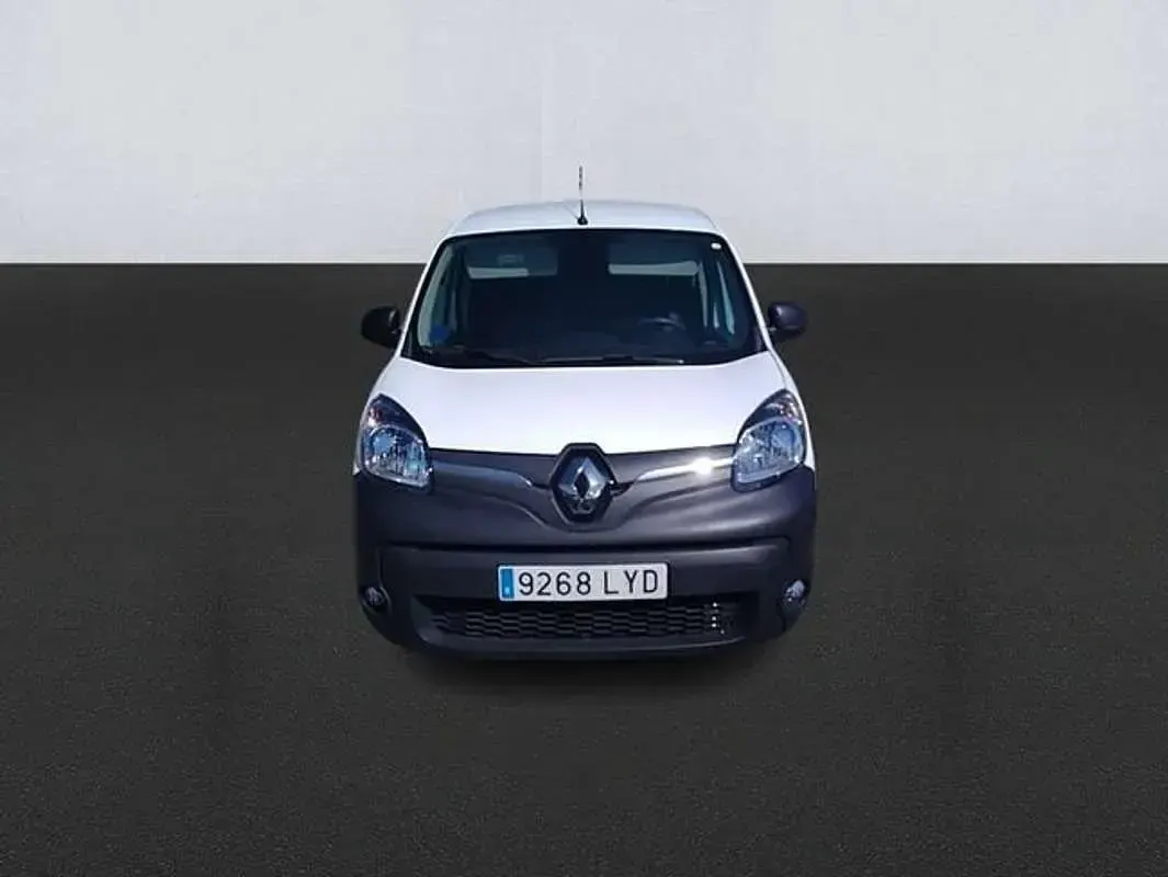 Usado Renault Kangoo 63 kW (87 CV) 2022 Blanco Monovolumen