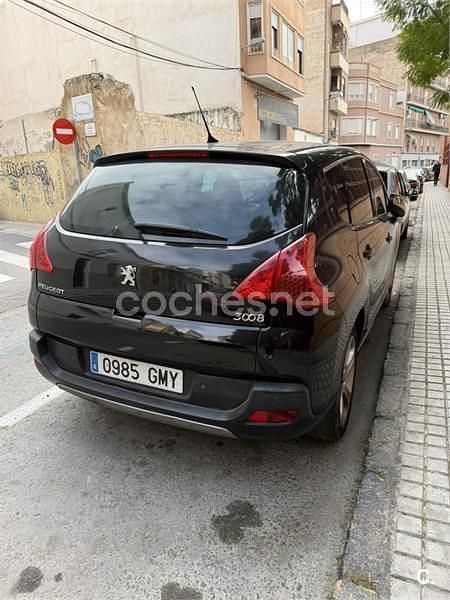 Usado Peugeot 3008 Sport 110 CV (80 kW) 2009 Negro Berlina