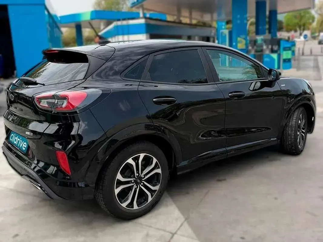 Usado Ford Puma ST-Line X 125 CV (91 kW) 2022 Negro SUV