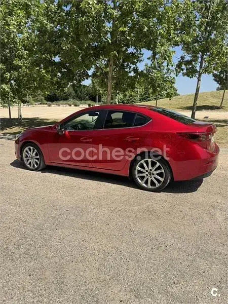 Usado Mazda 3 Luxury 150 CV (110 kW) 2015 Rojo Berlina