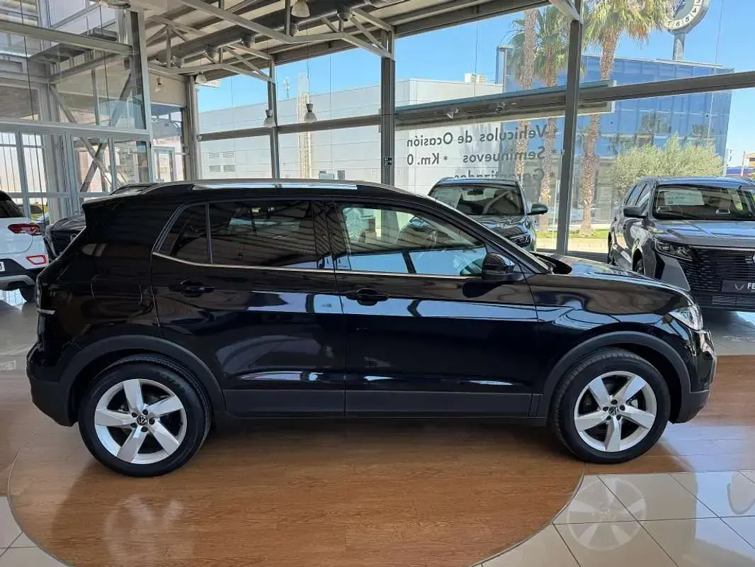 Usado VW T-Cross Sport 110 CV (80 kW) 2022 Negro SUV
