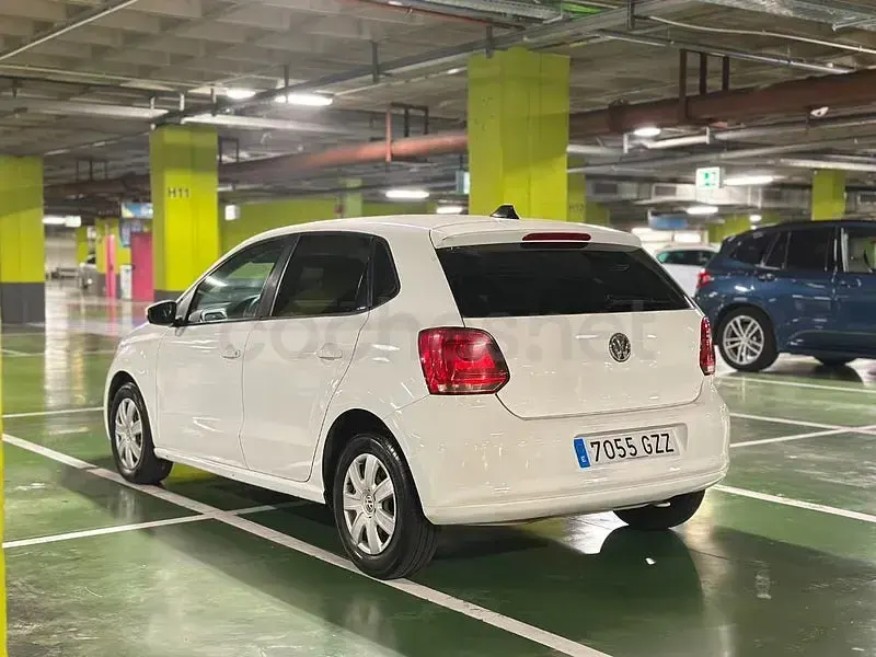 Usado VW Polo 75 CV (55 kW) 2010 Blanco Utilitario