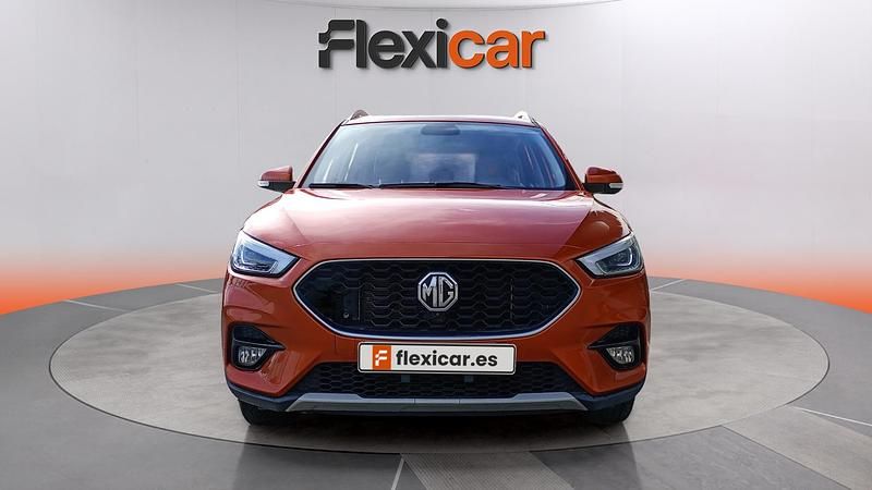Usado MG ZS Luxury 106 CV (77 kW) 2023 Naranja SUV