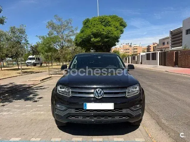 Usado VW Amarok Aventura 224 CV (164 kW) 2017 Negro Pickup/Camioneta