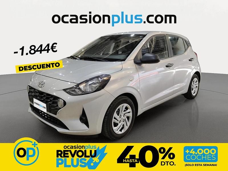 Usado Hyundai i10 67 CV (49 kW) 2022 Gris / plata Utilitario