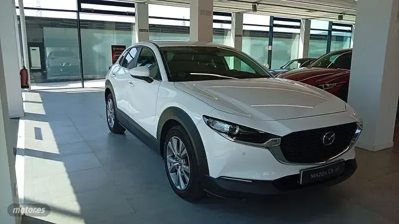 Usado Mazda CX-30 122 CV (89 kW) 2022 Blanco SUV